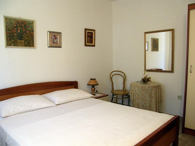 Apartments Mandic Tucepi Bilik gambar